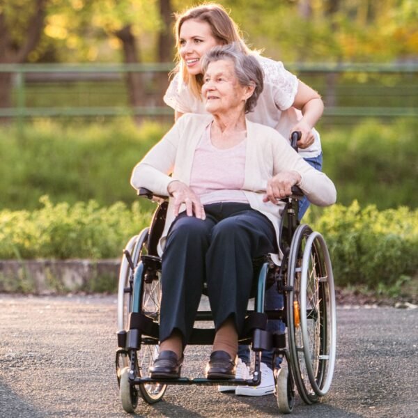 Fauteuil Roulant : Solution de Mobilité – Image 2